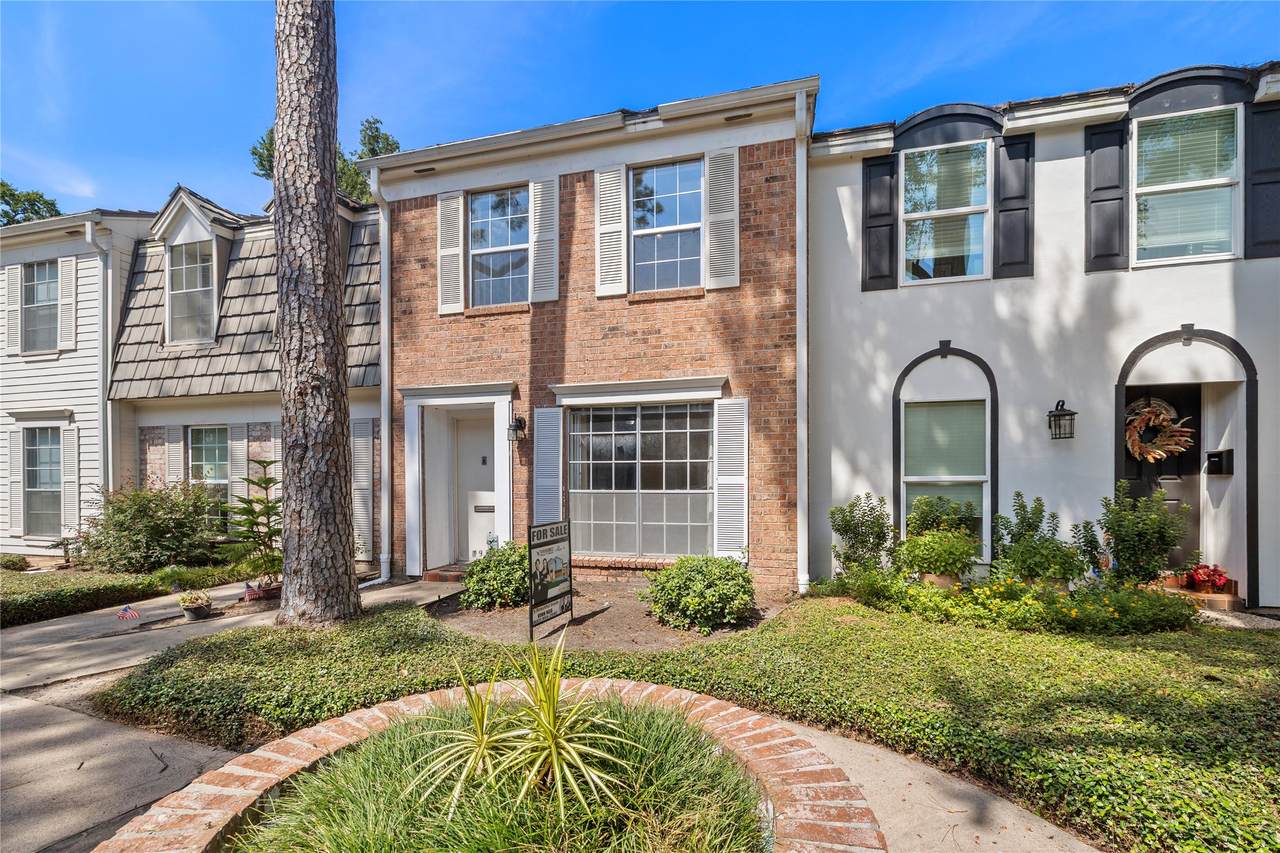 1425 Springrock Lane - Photo 1
