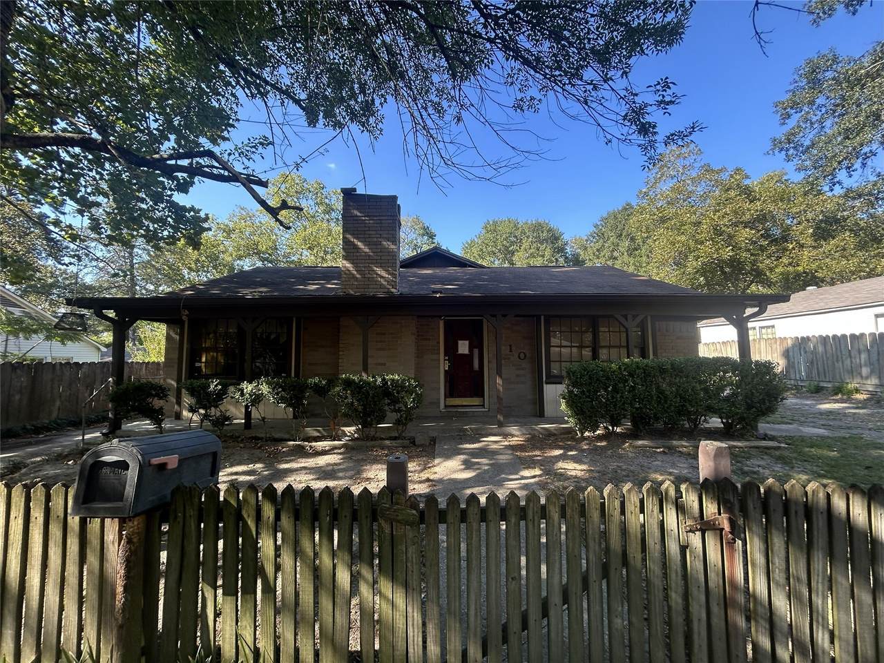 710 Jordan Avenue - Photo 1