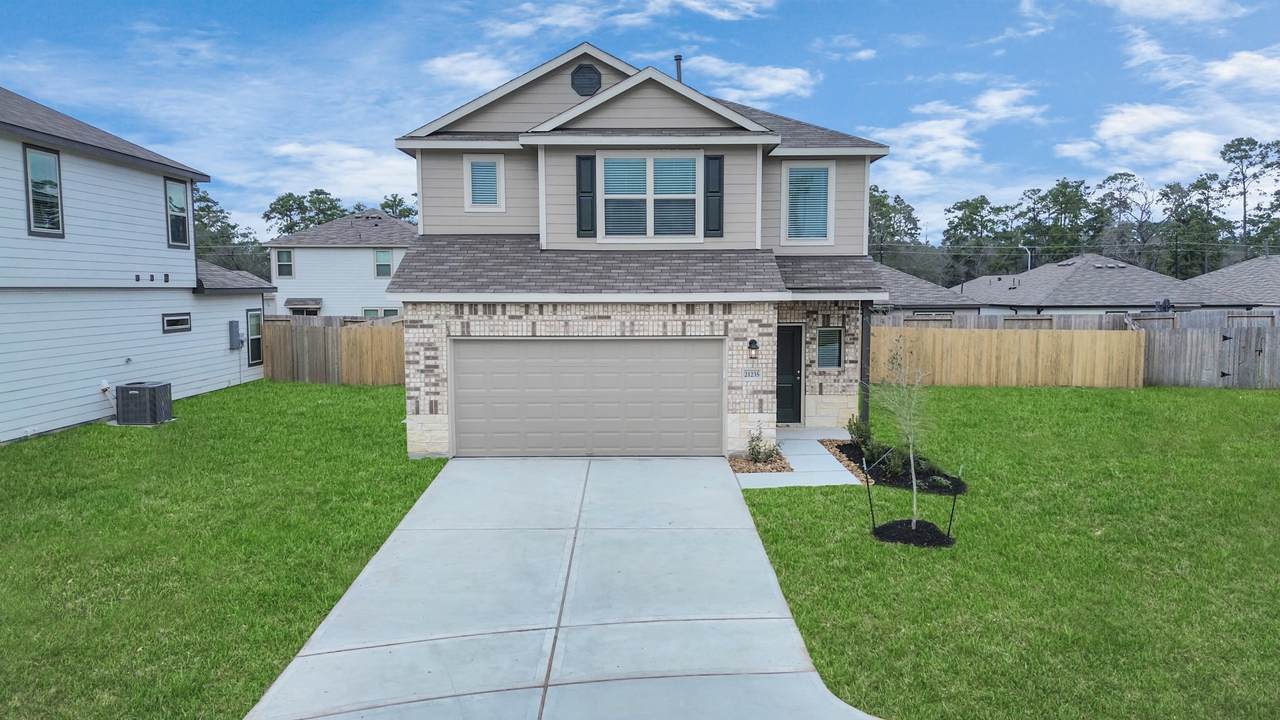 21235 Memorial Vista Drive - Photo 1