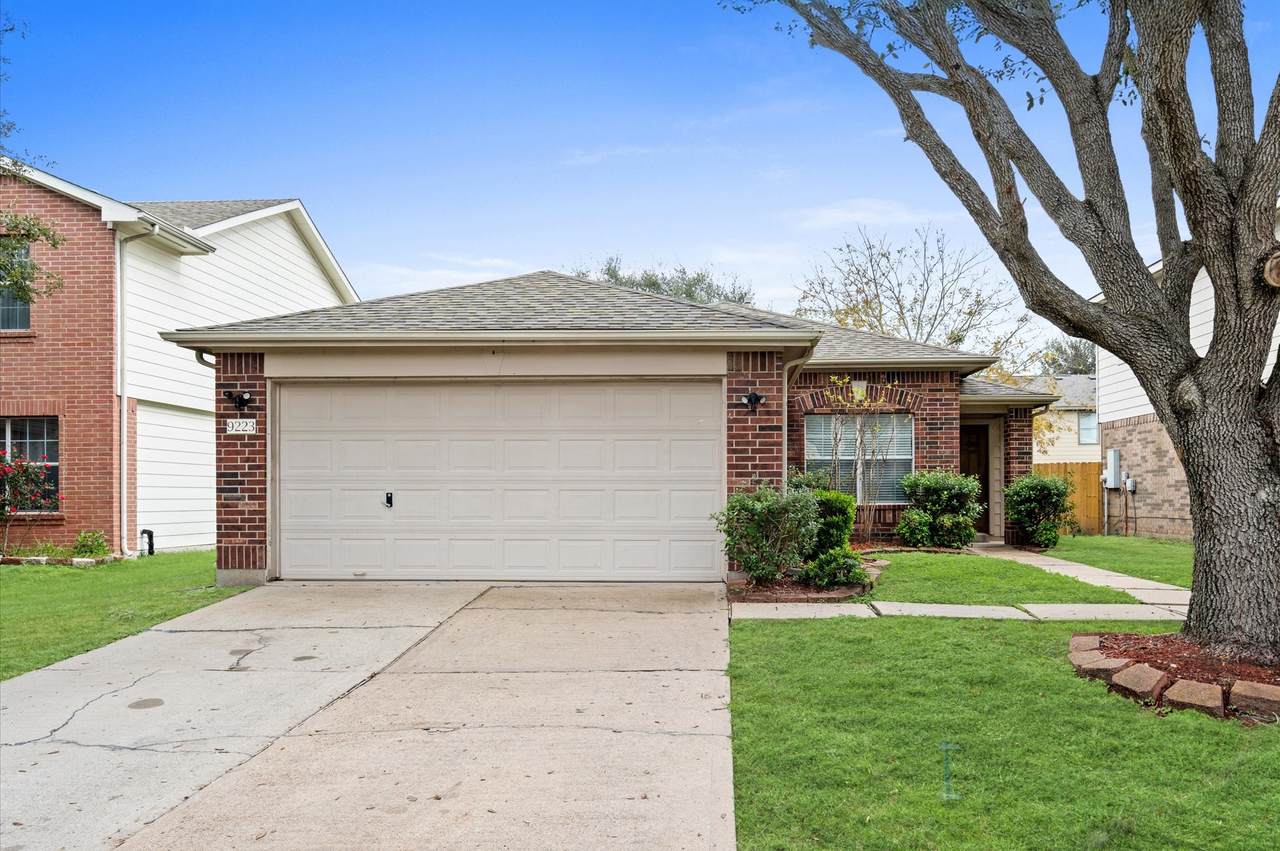 9223 Windswept Grove Drive - Photo 1