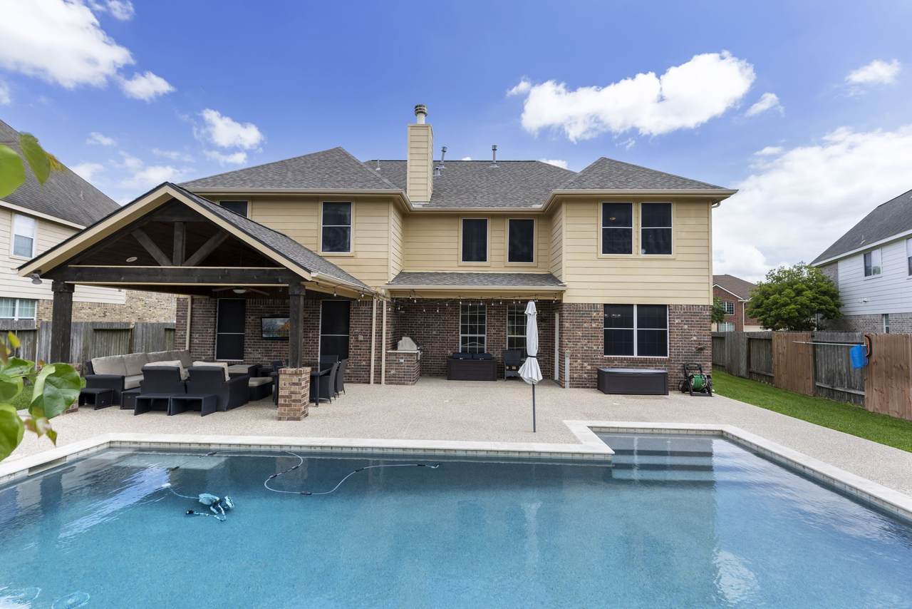 11027 Hilltop Park Lane - Photo 1