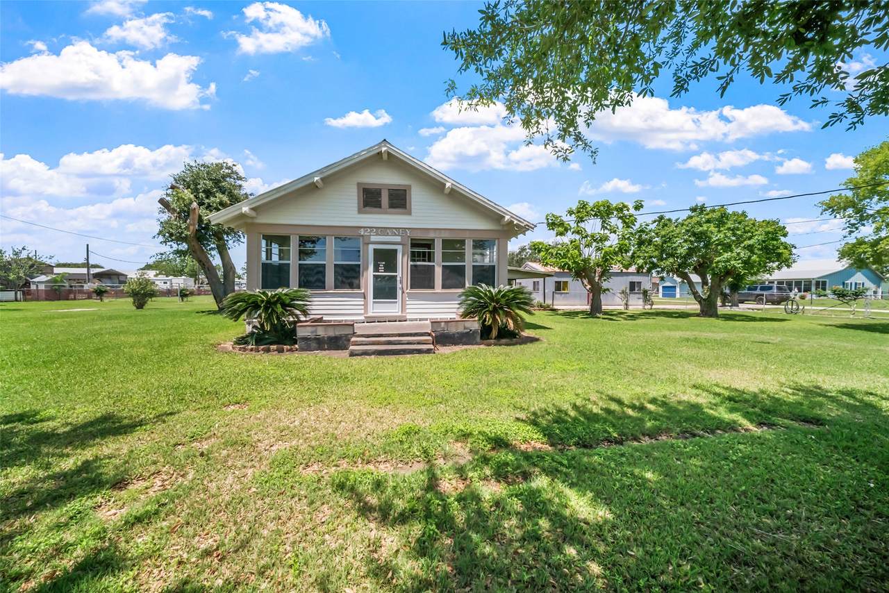 422 Caney Street - Photo 1
