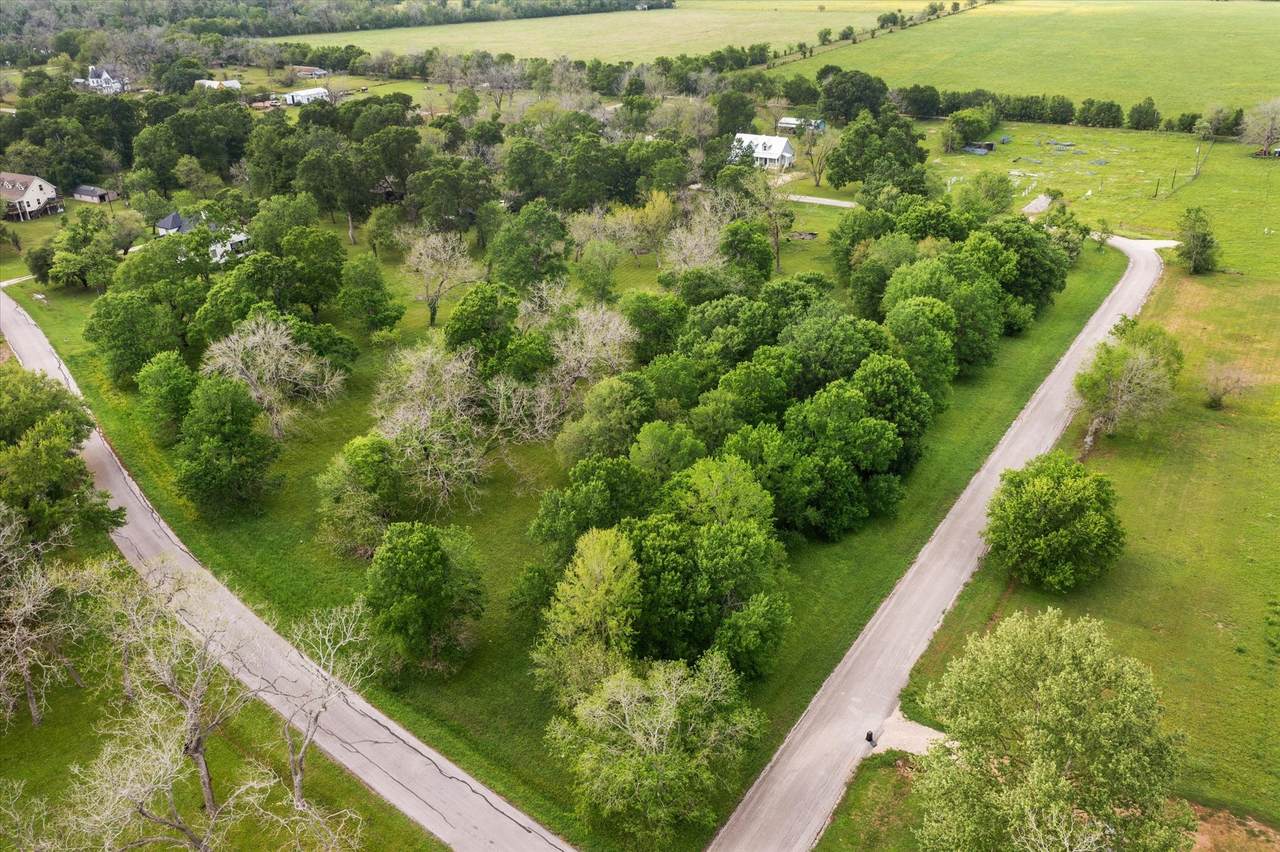 000 Cheyenne Road - Photo 1