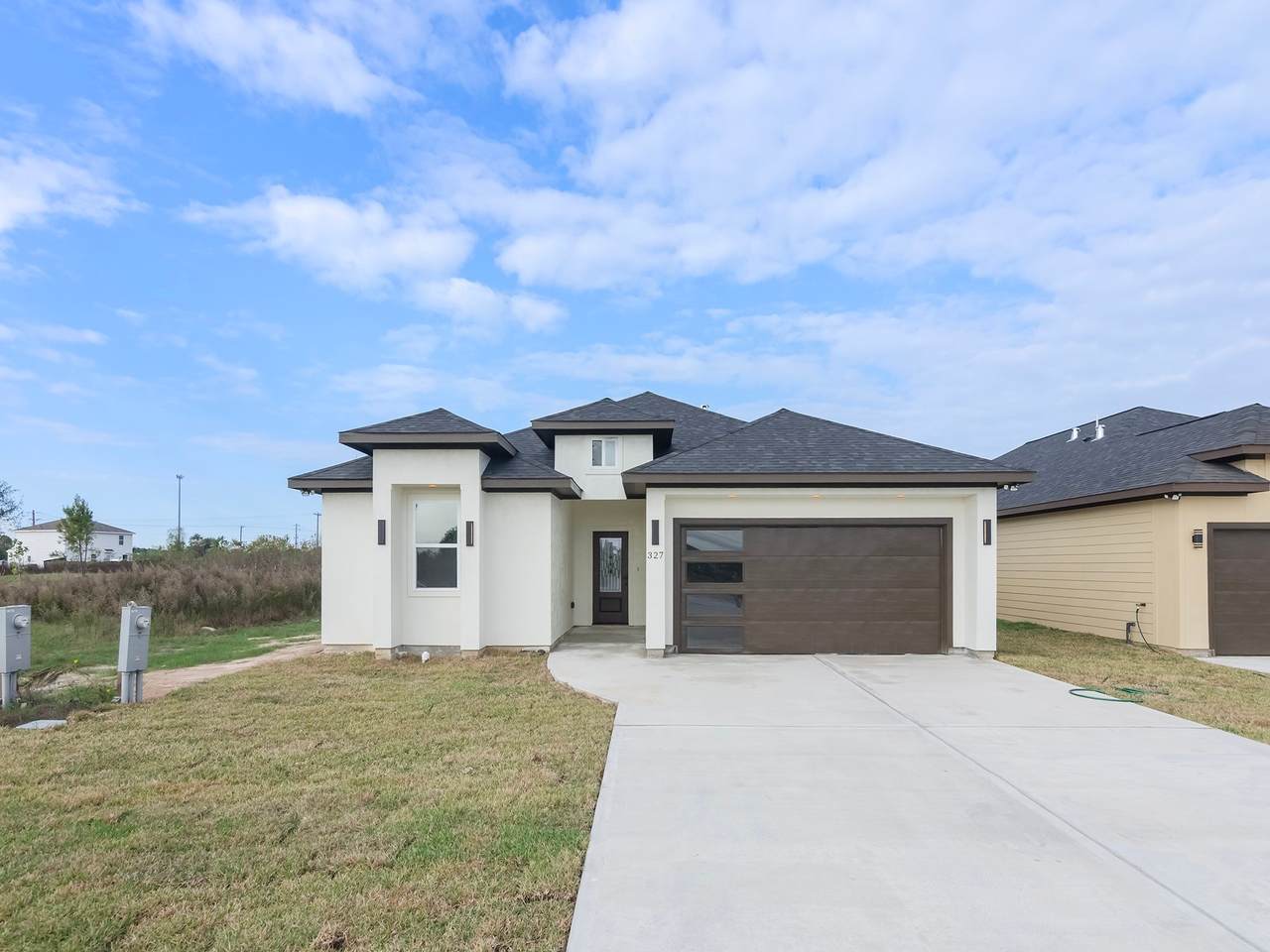 327 Road 5840 - Photo 1