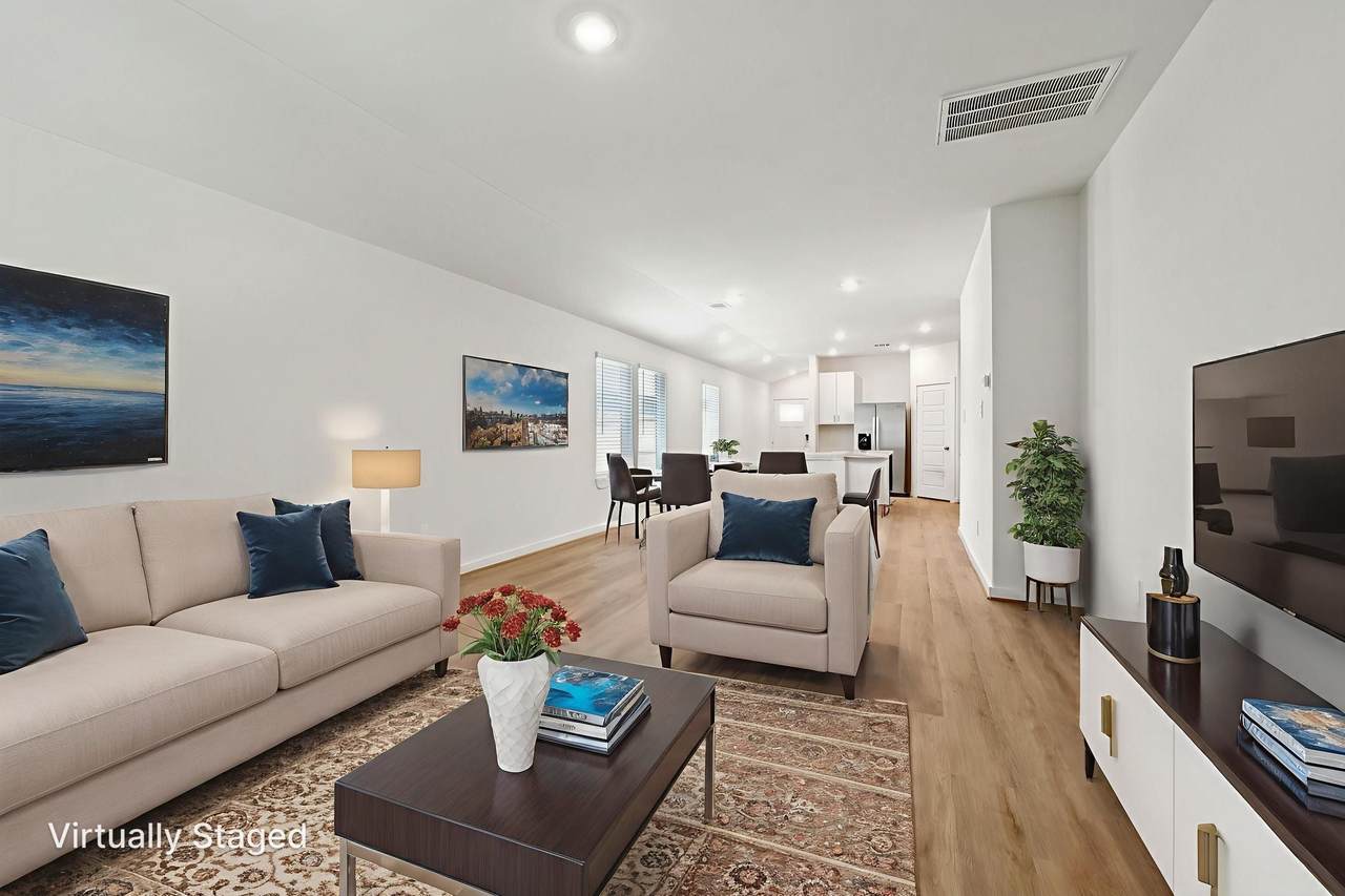 6805 Hart Oak Court - Photo 1