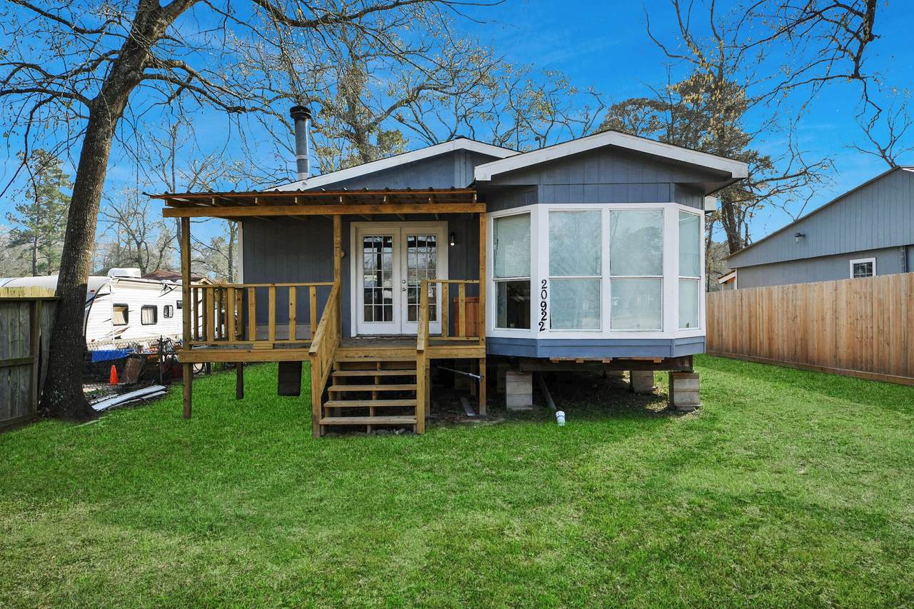 20918 Dunn - Photo 1
