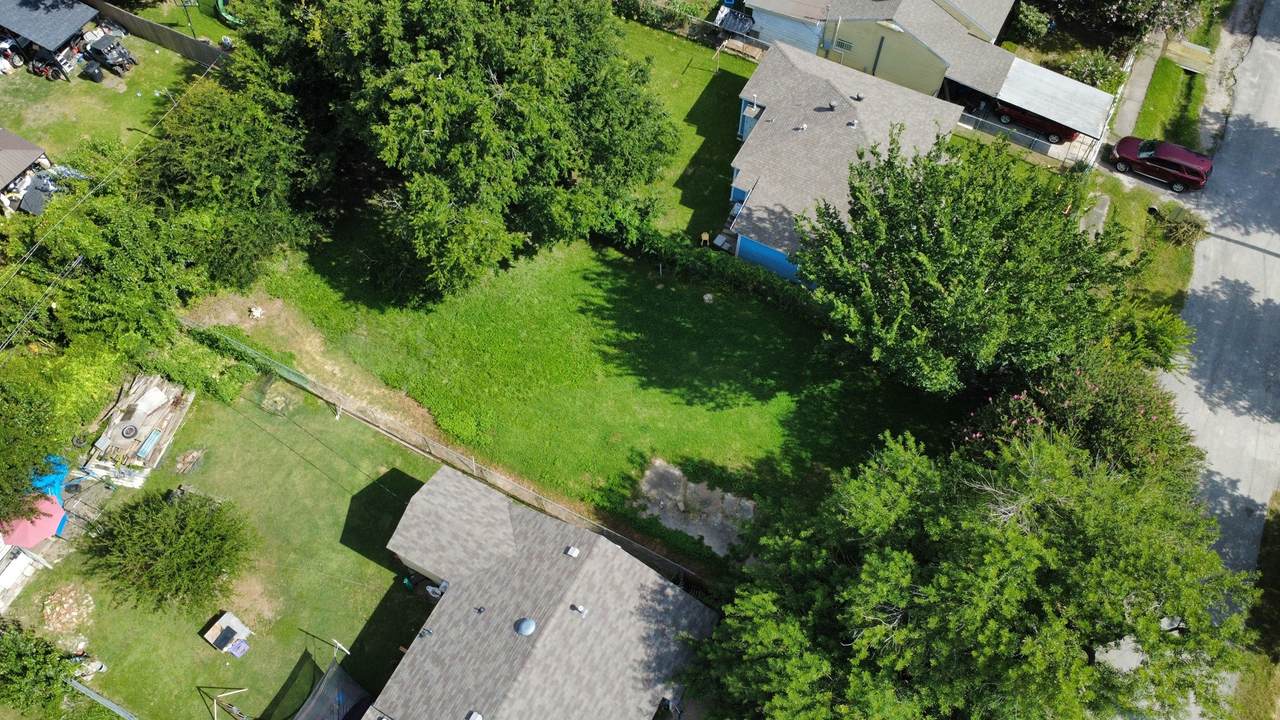 1135 Henke Street - Photo 1