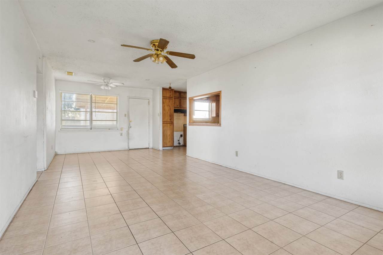 2909 14TH Avenue Avenue - Photo 1