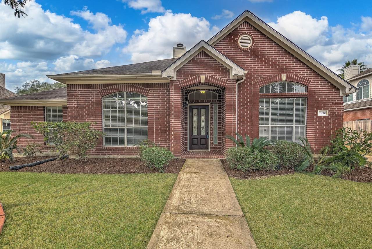 21610 Emerald Ridge Circle - Photo 1