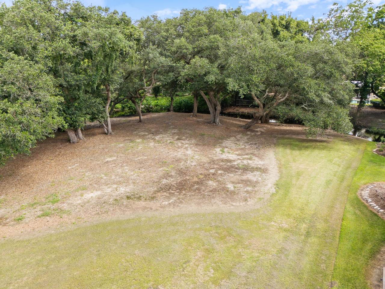 4 Stoneybrook Lane - Photo 1