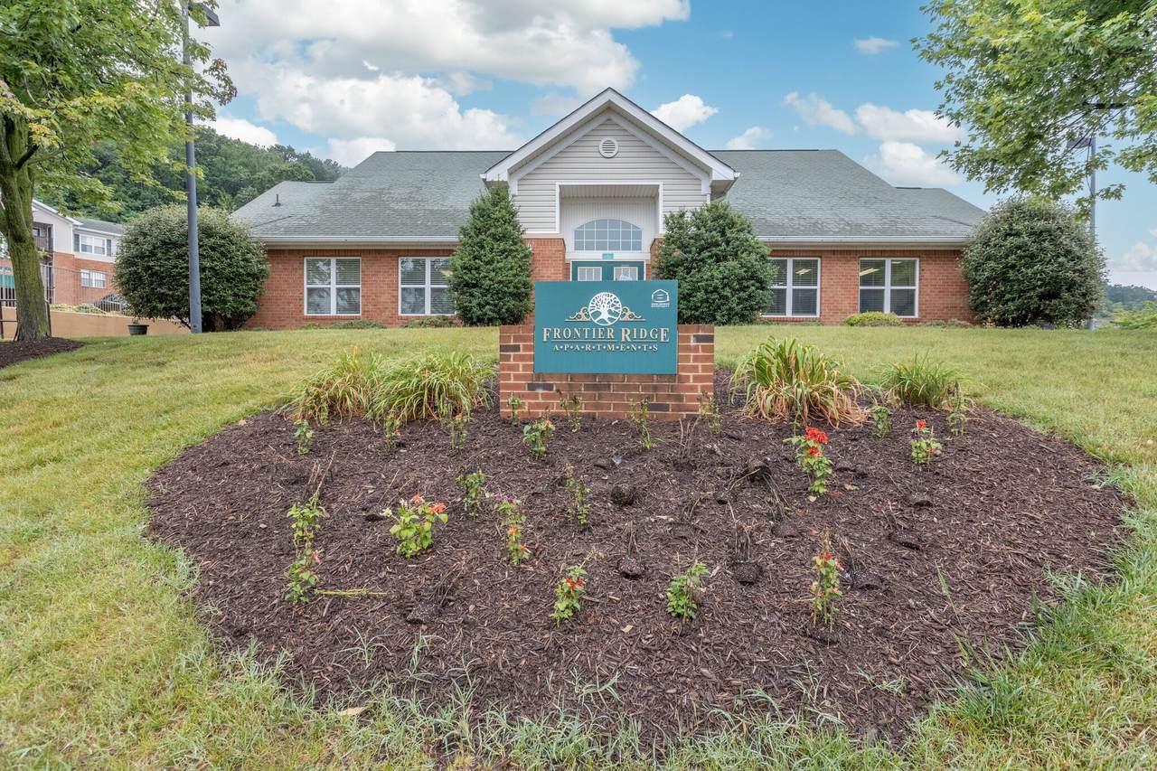 20 Frontier Ridge Ct - Photo 1