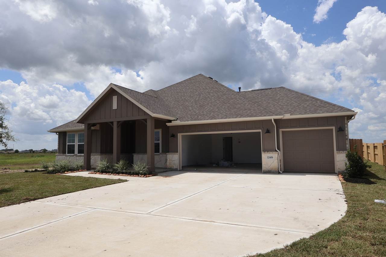 12406 Old Fashion Circle - Photo 1