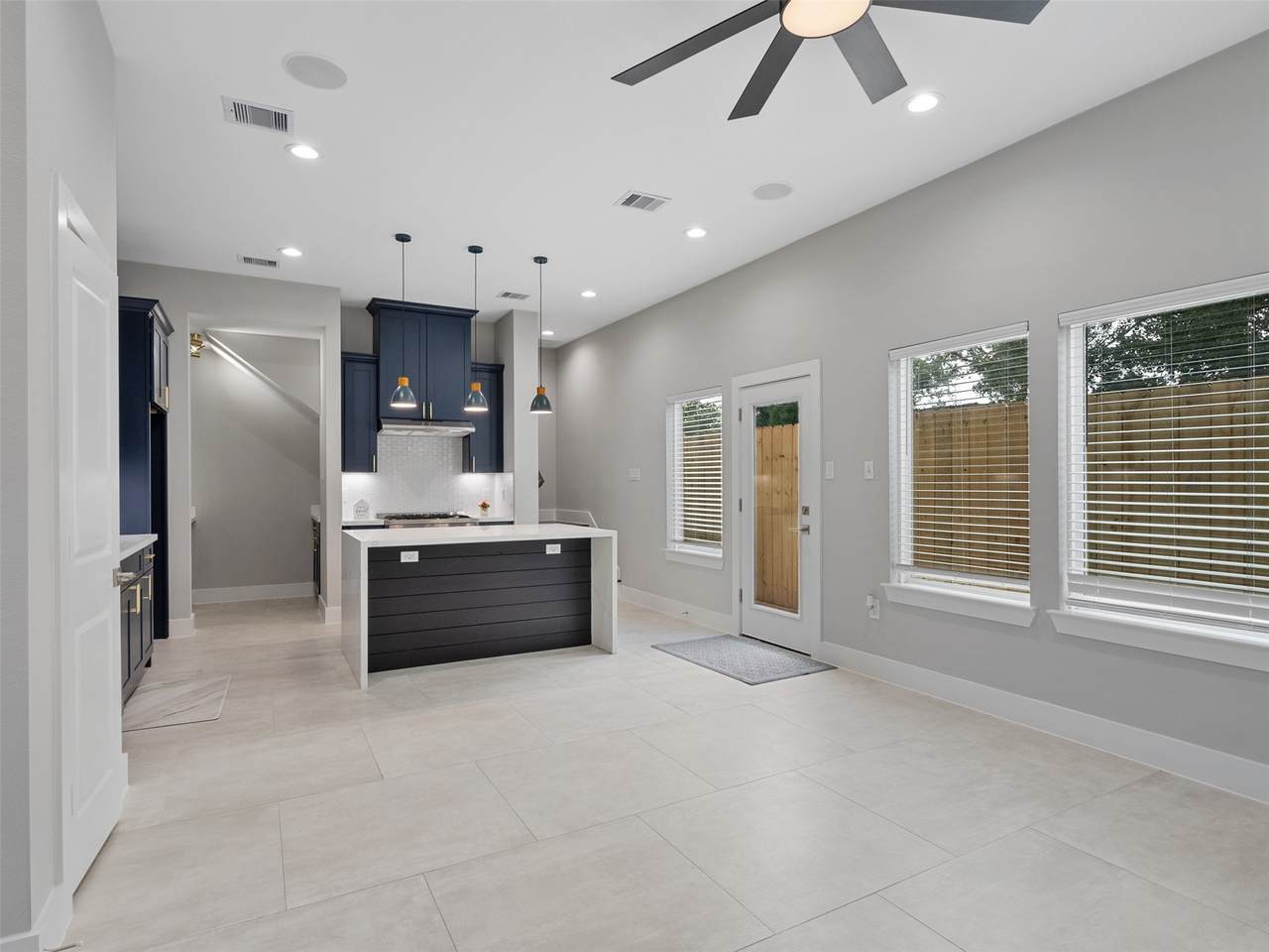 825 Paul Quinn Street - Photo 1