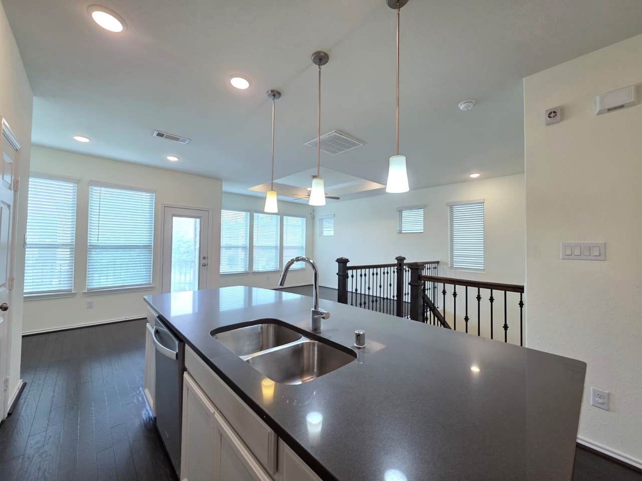 8620 Hollyoaks Creek Lane - Photo 1
