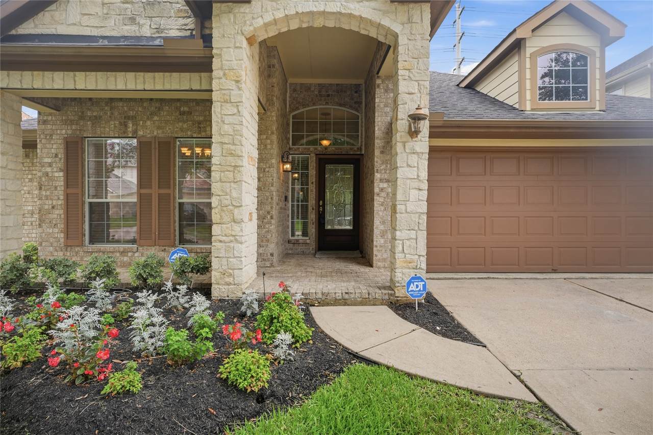 12811 Flat Creek Drive - Photo 1