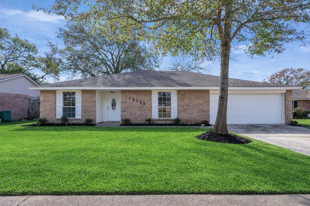 14135 Barrone Drive - Photo 1