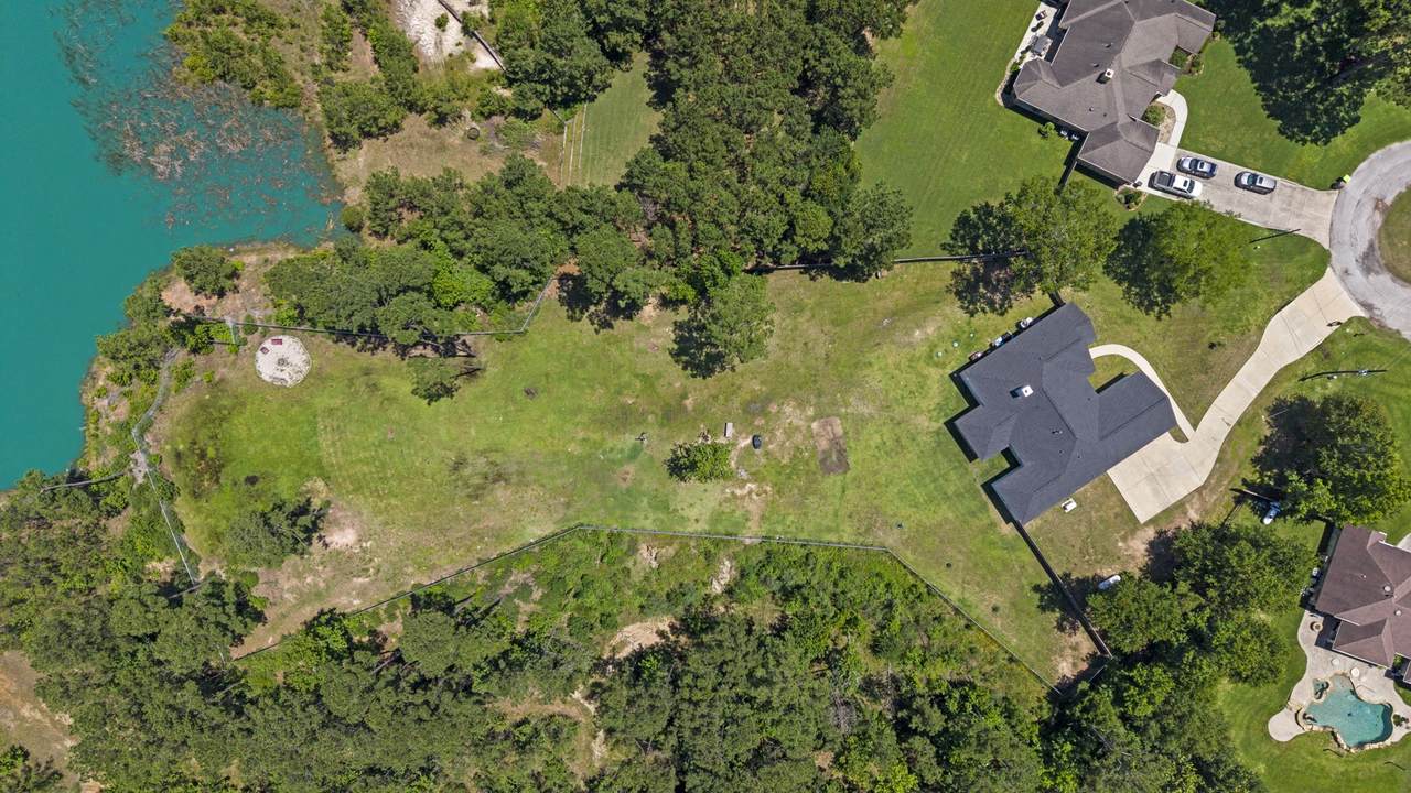 23148 Madeira Court - Photo 1