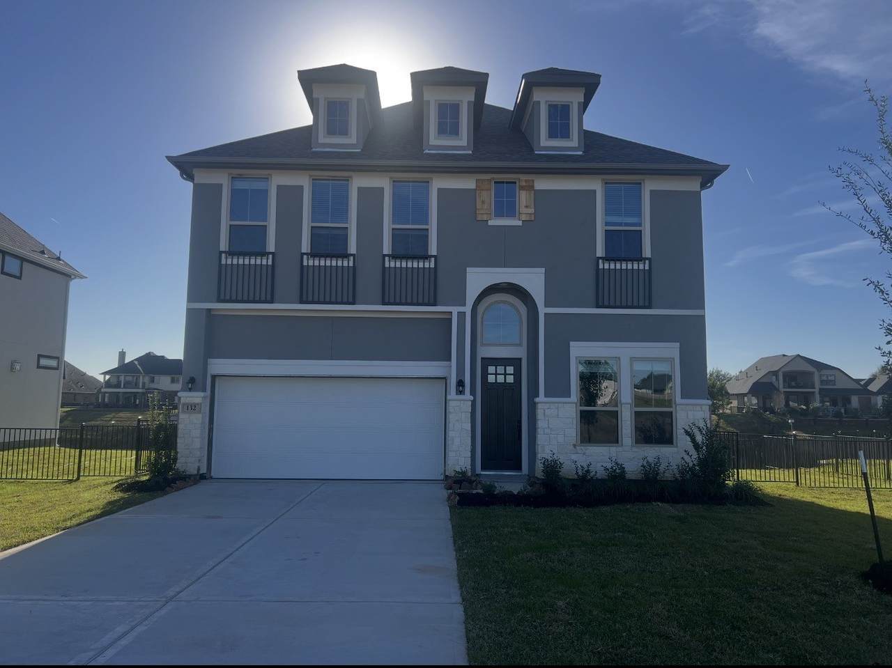 132 Peninsula Point Drive - Photo 1