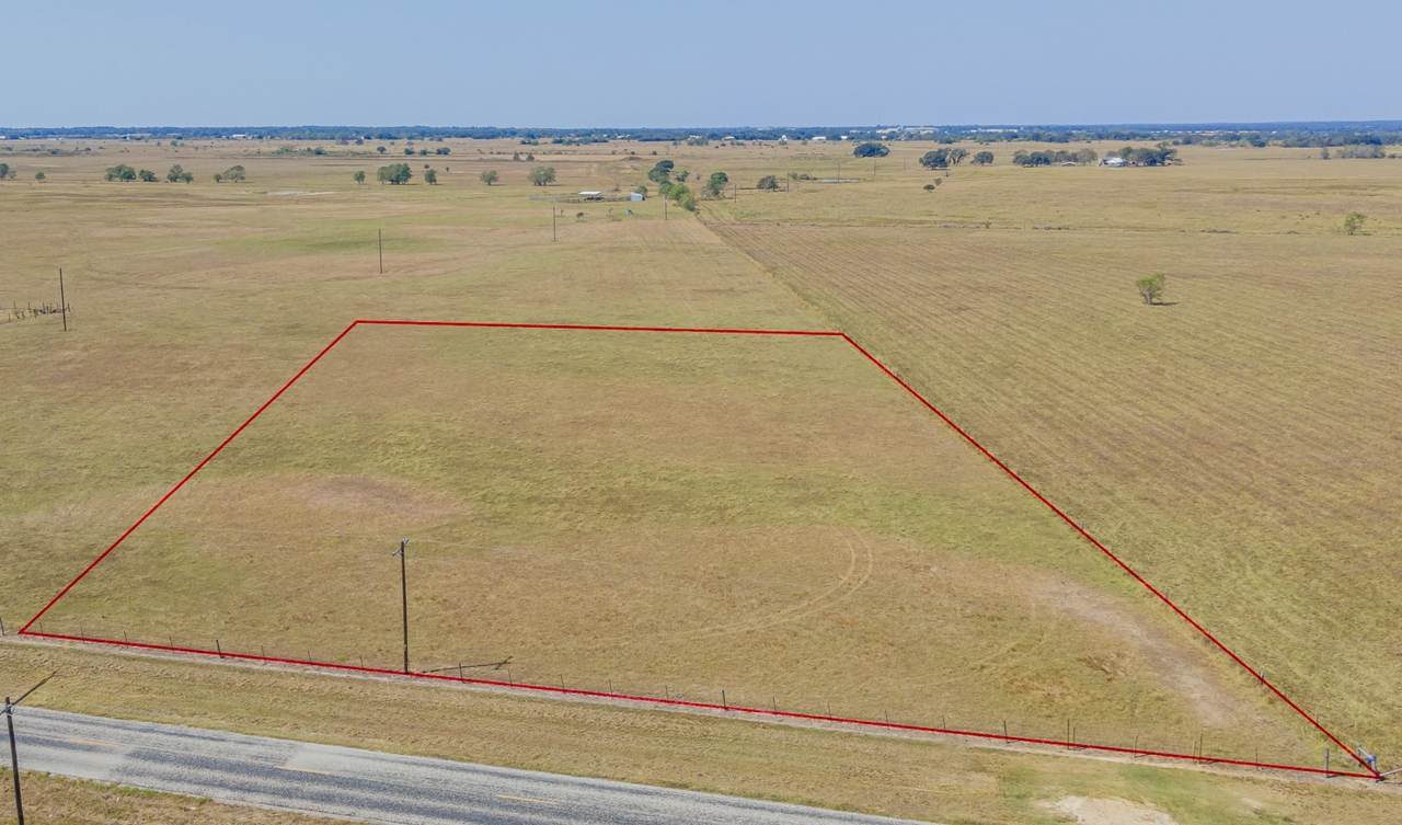 1892 Fm 2761 - Photo 1