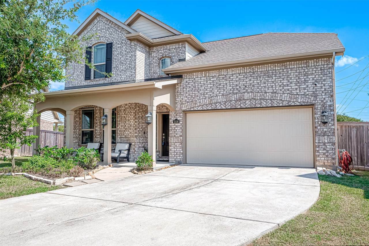 2226 Blakely Grove Lane - Photo 1