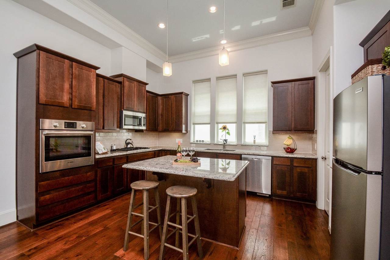 2960 Rusk Street - Photo 1
