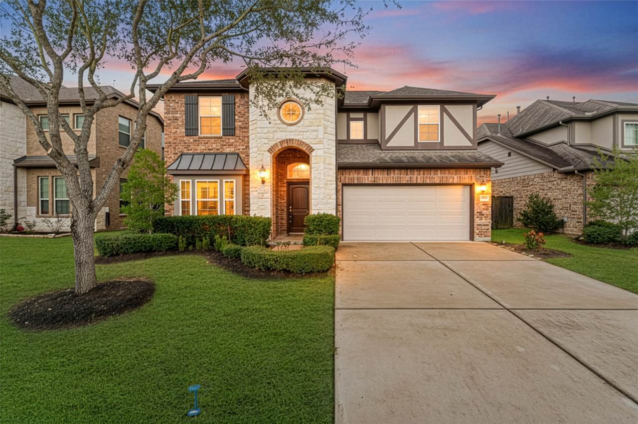 955 Smokethorn Trail - Photo 1