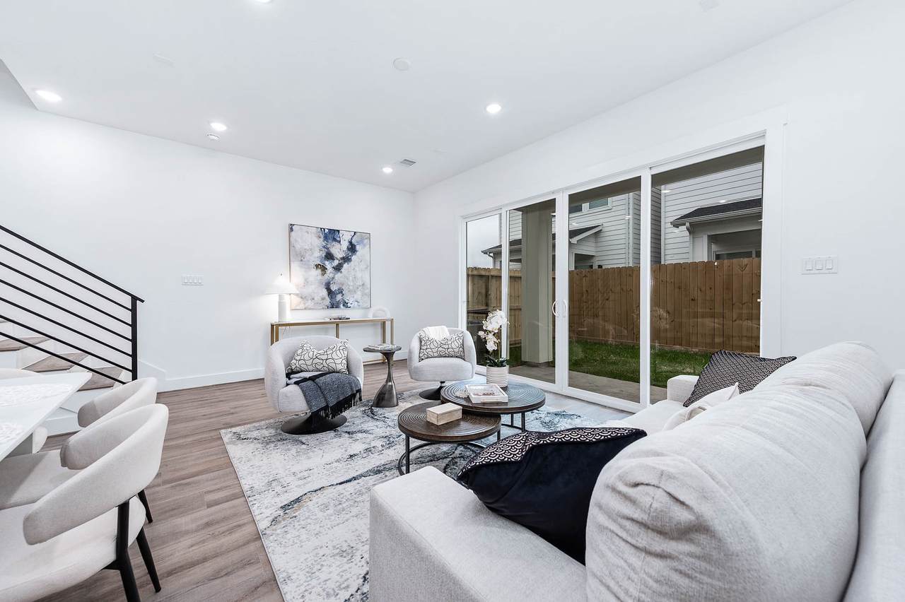 3509 Mcilhenny Street - Photo 1