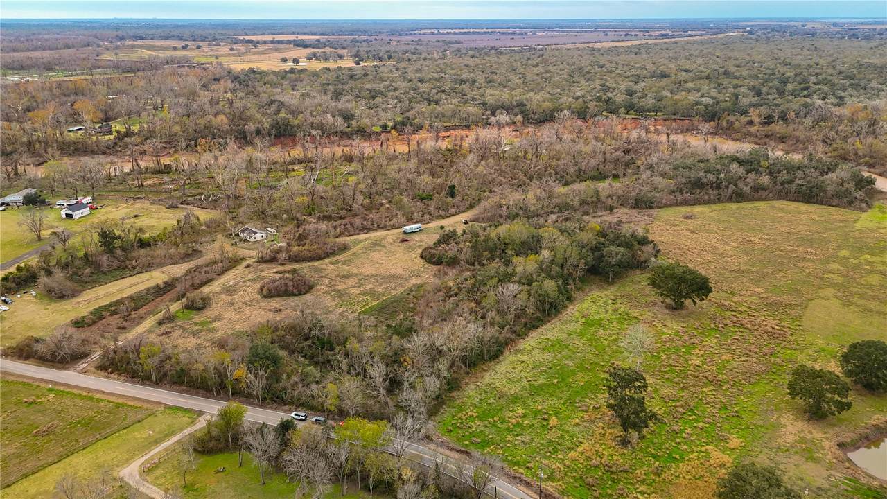 000 County Road 42 - Photo 1