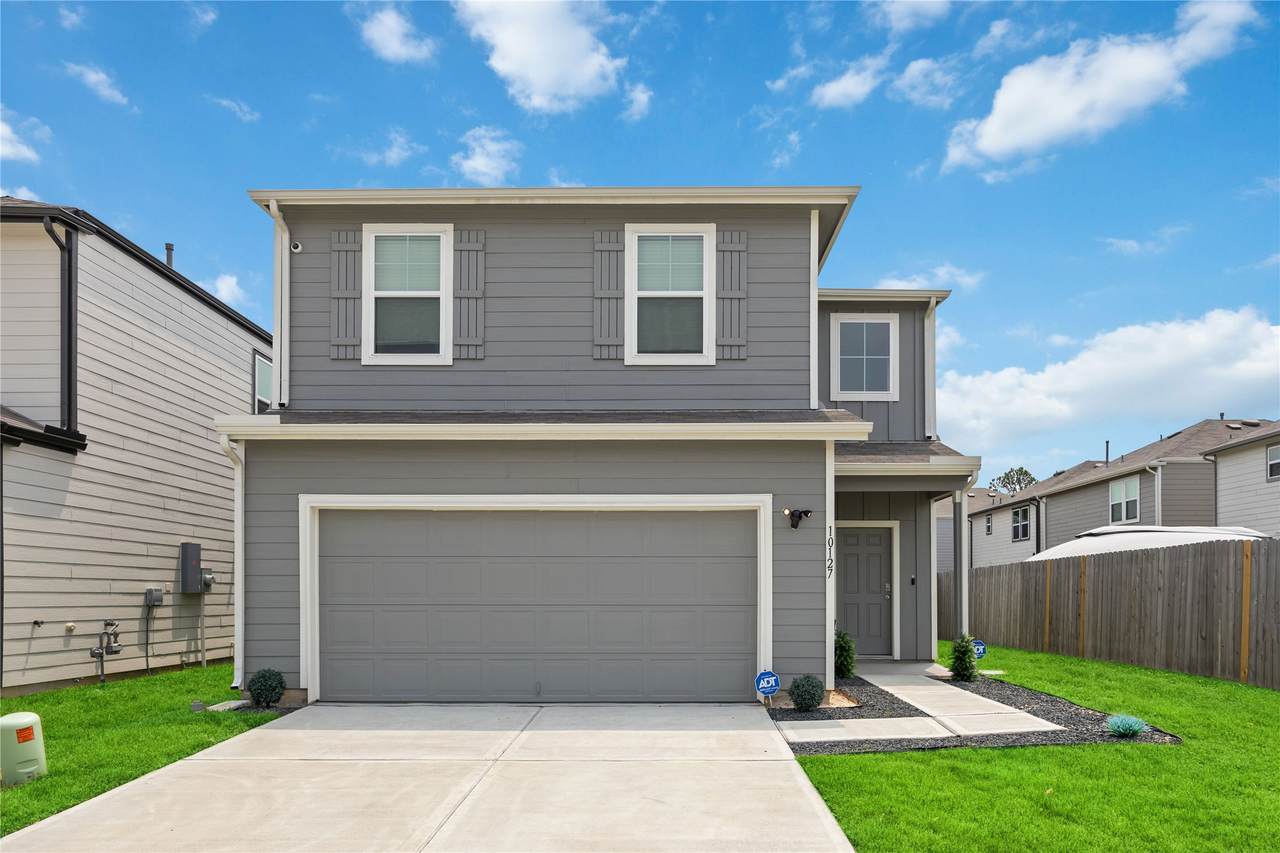 10127 Clearwick Street - Photo 1