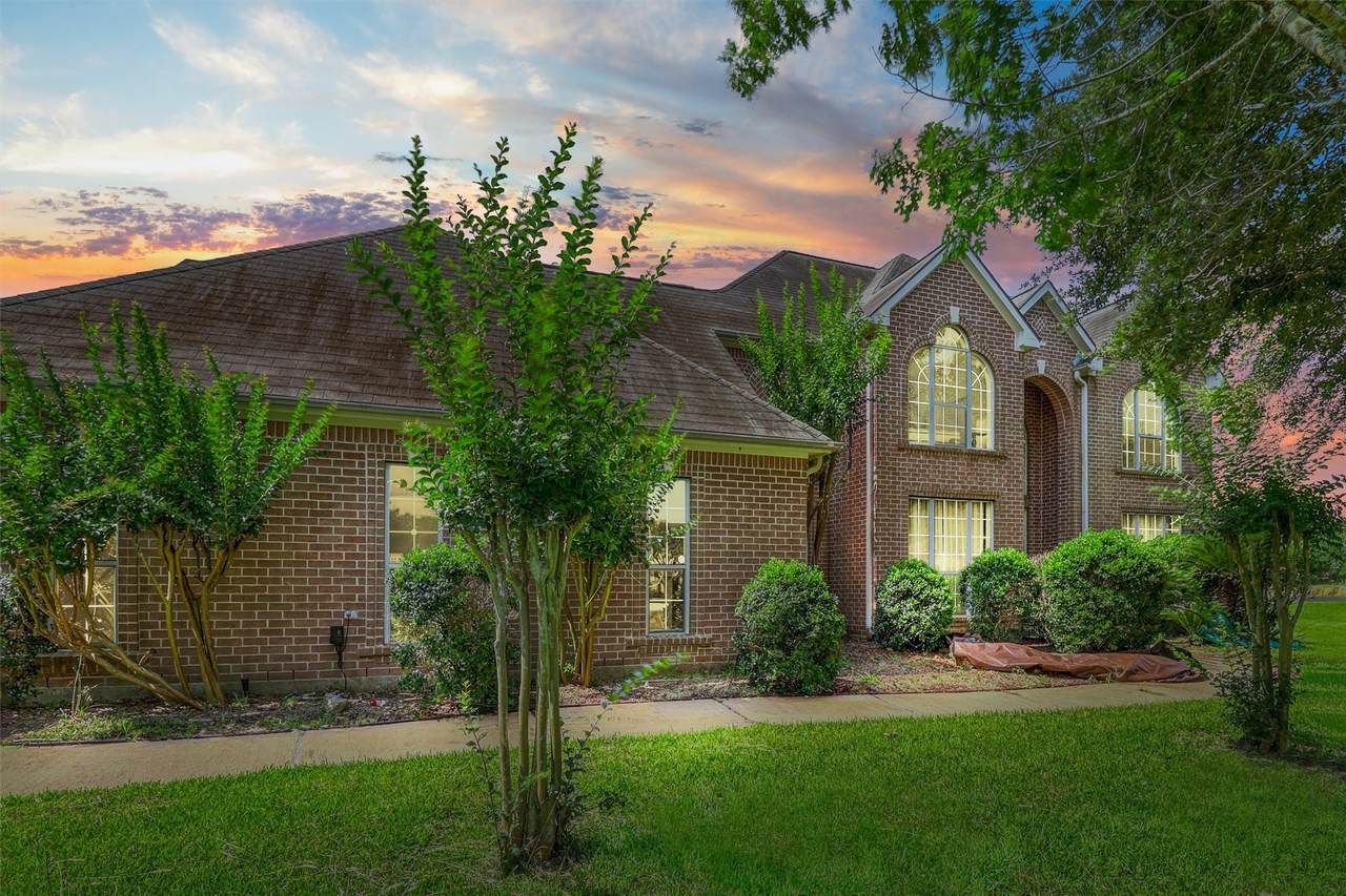 9131 Crown Jewel Drive - Photo 1