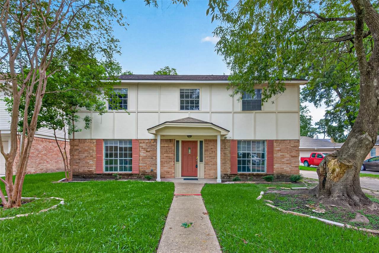 5703 Green Timbers Drive - Photo 1