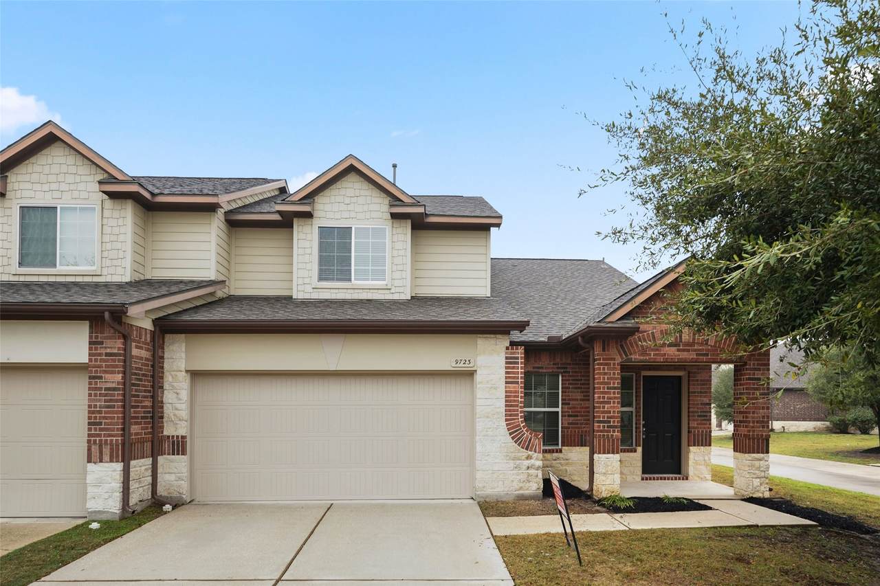 9723 Cira Court - Photo 1