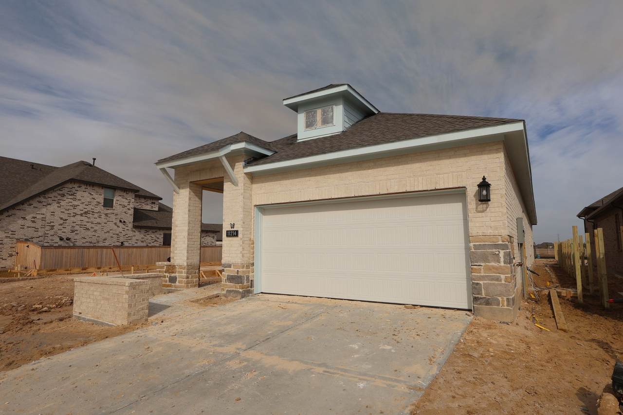 11214 Apricot Sulphur Lane - Photo 1