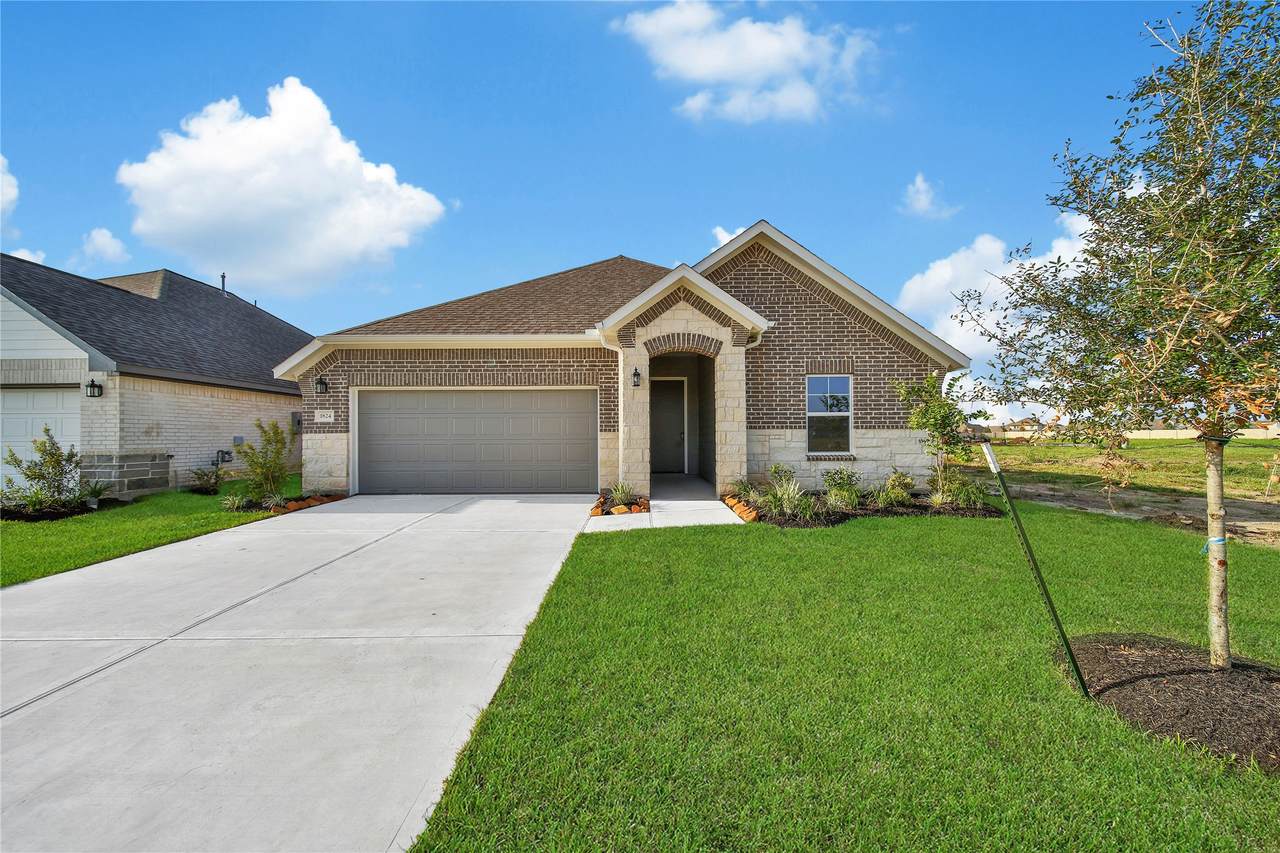 1824 Rory Christine Drive - Photo 1