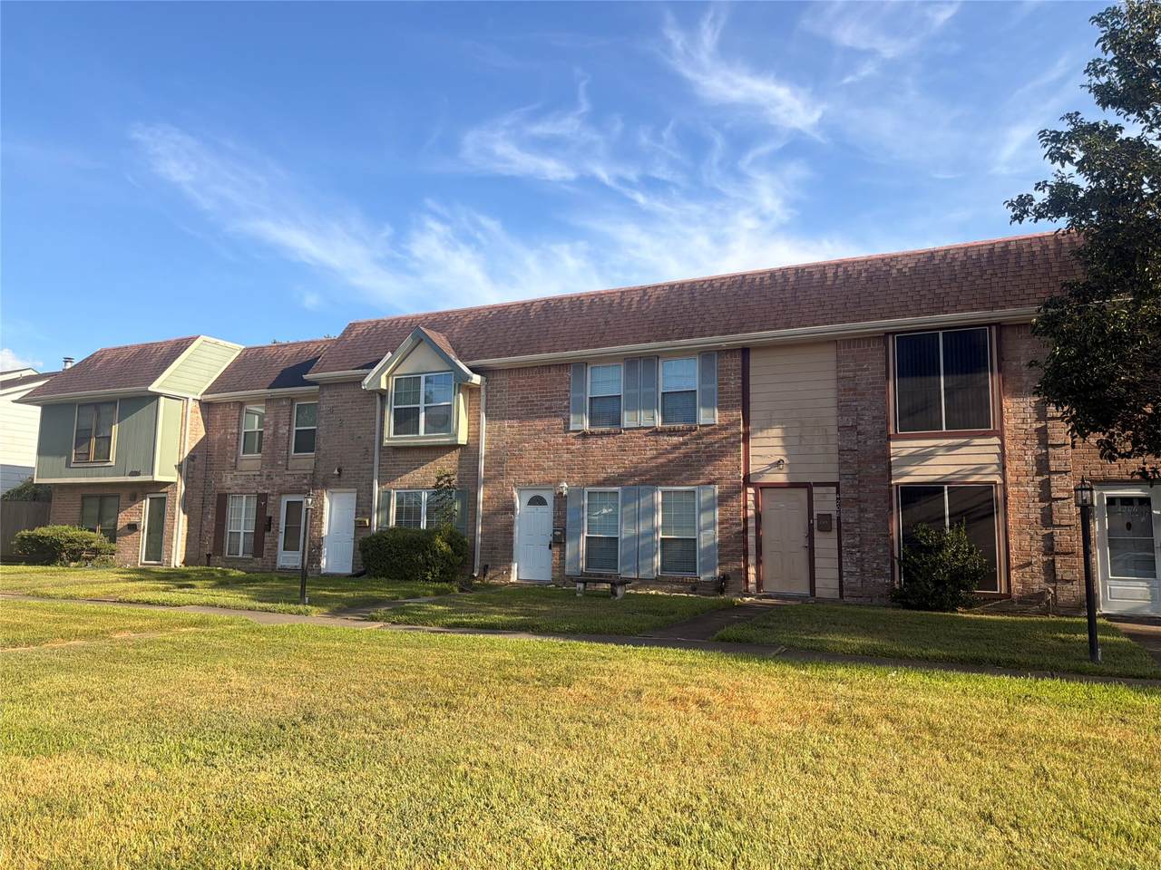 4210 Wyatt Street - Photo 1