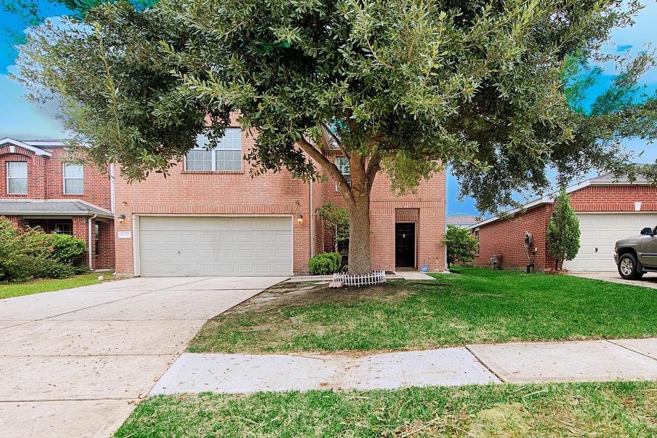 8139 Sanders Glen Lane - Photo 1
