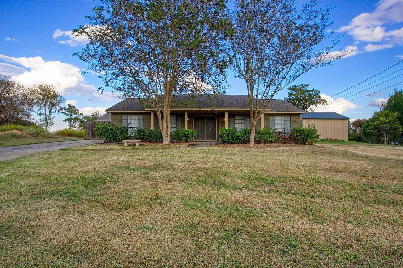 528 Indian Hill Boulevard - Photo 1