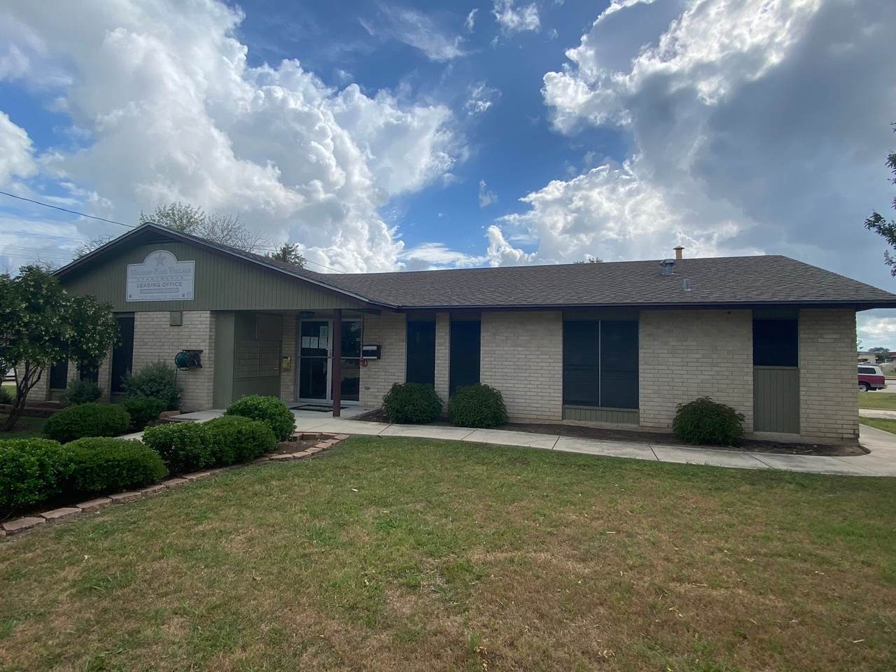 1200 Meadow Park - Photo 1