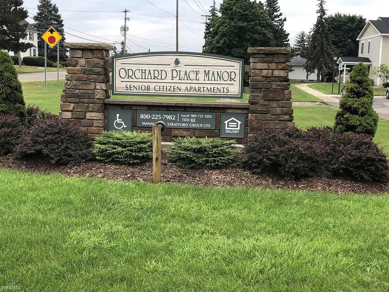 219 Cleveland Ave - Photo 1