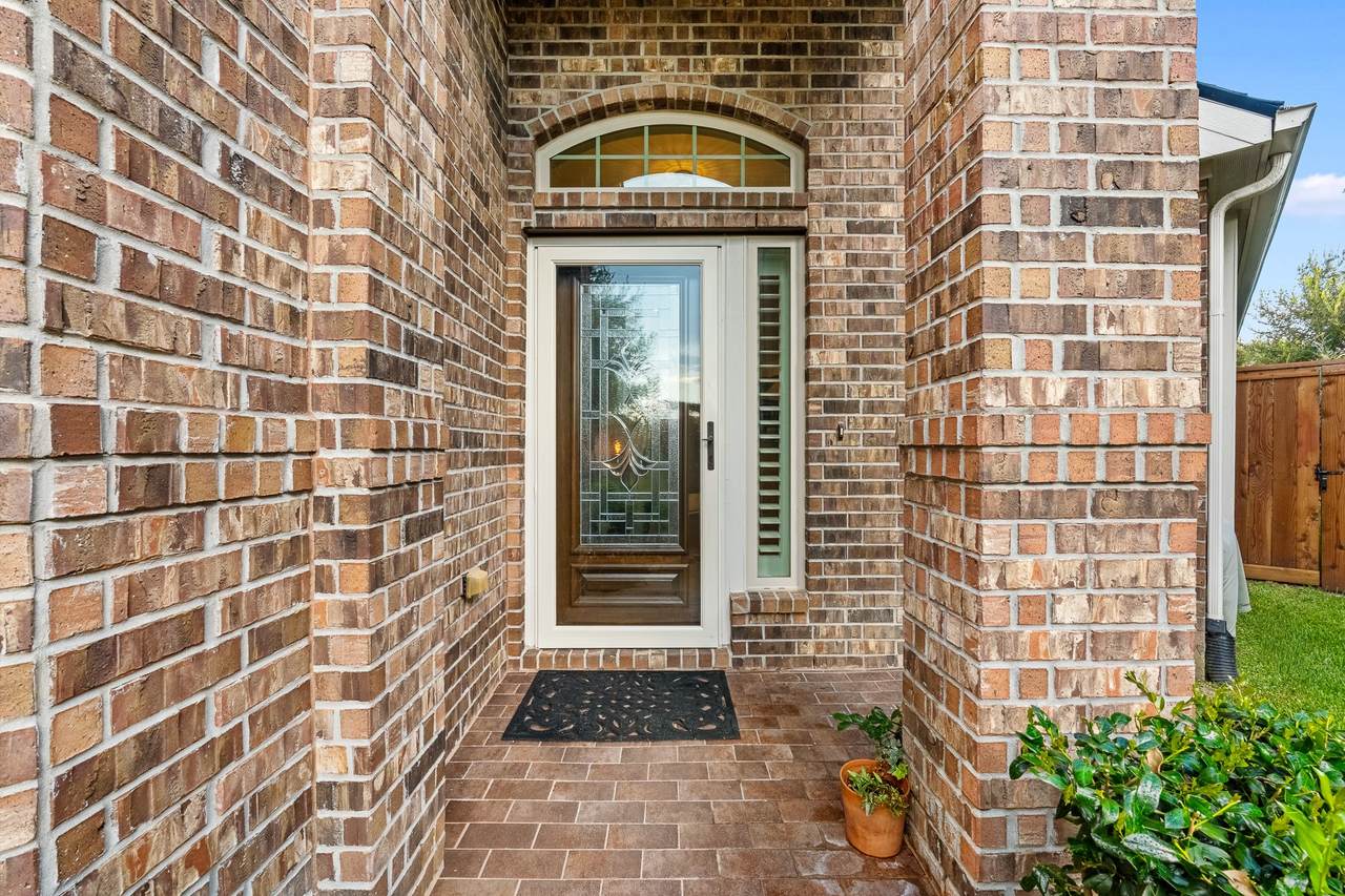 19323 Hamilton Hills Drive - Photo 1
