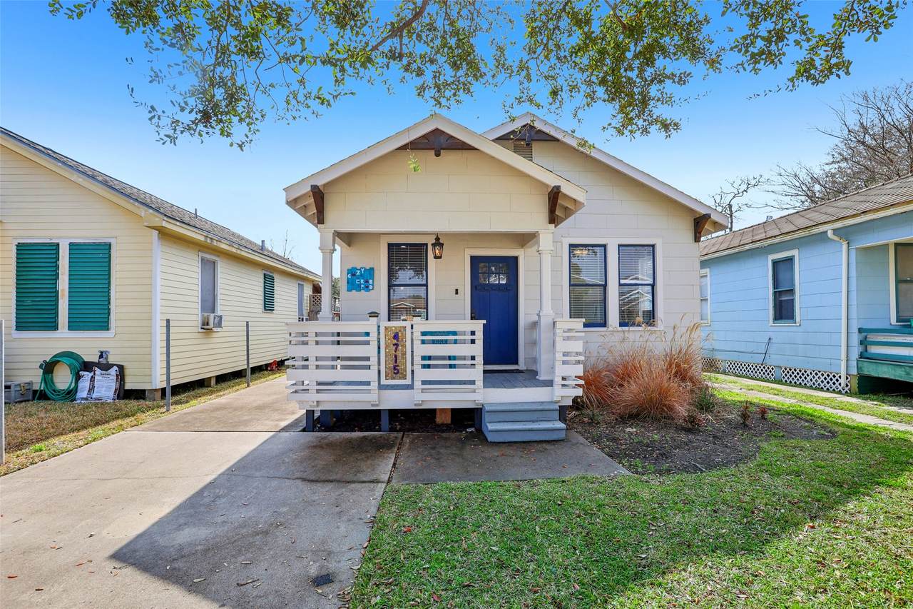 4715 Avenue P 1/2 - Photo 1