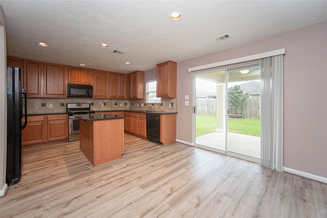 29314 Legends Bluff Drive - Photo 1