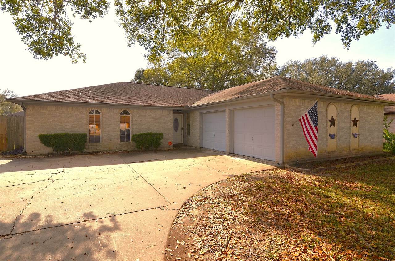 3514 Glenmeadow Drive - Photo 1