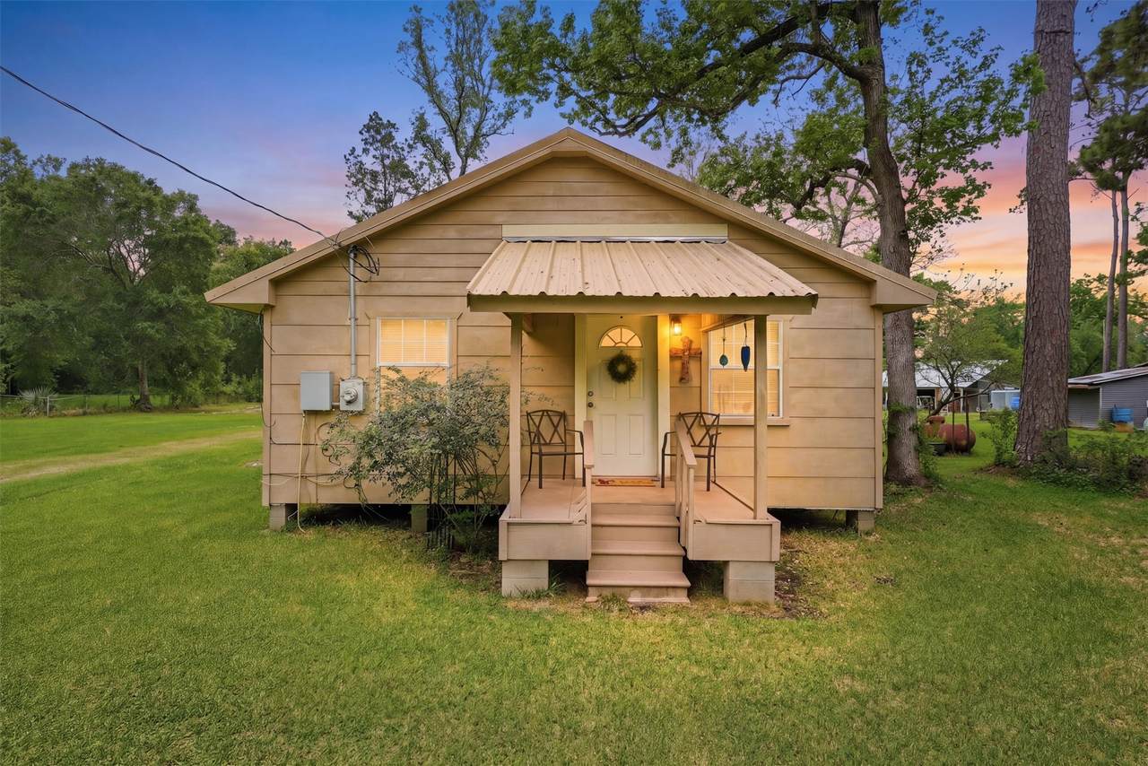 4618 Sherri Lane - Photo 1