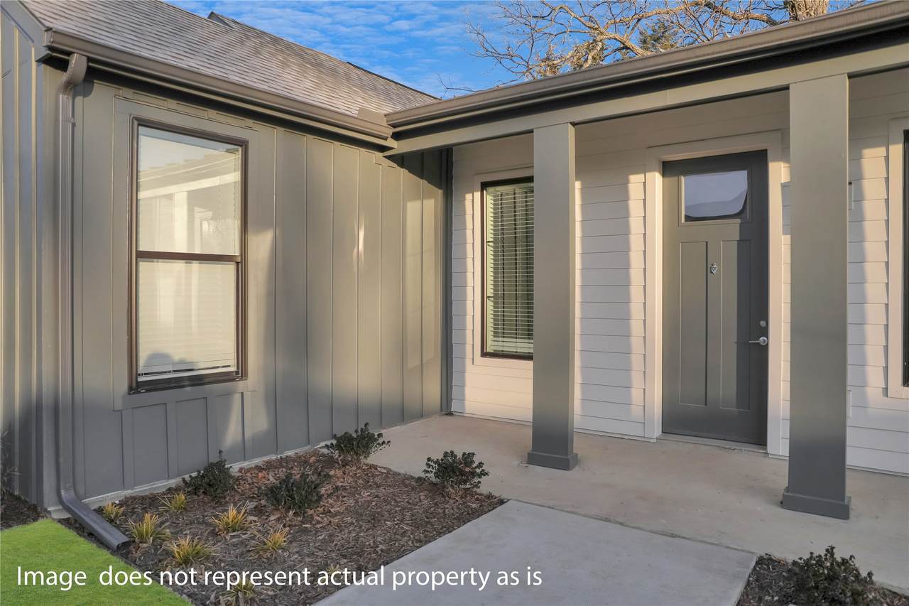 3651-324 Custer Road - Photo 1