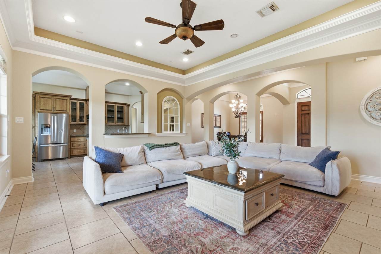 914 Quintana Roo Place - Photo 1