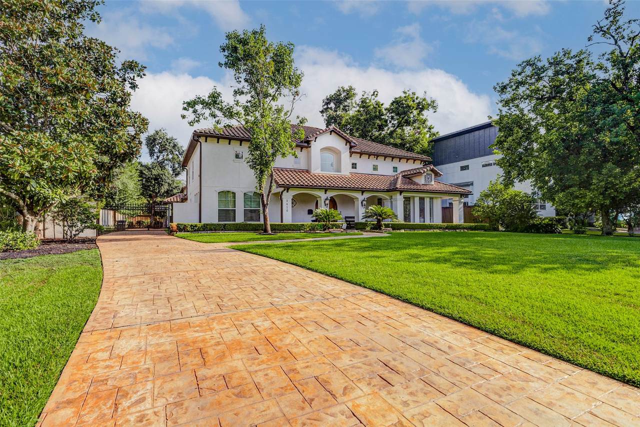 5410 Valerie St - Photo 1