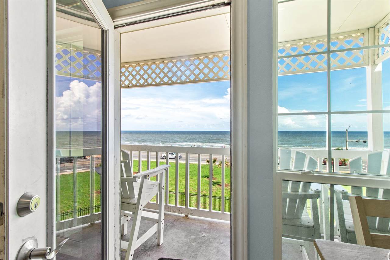 6300 Seawall Boulevard - Photo 1