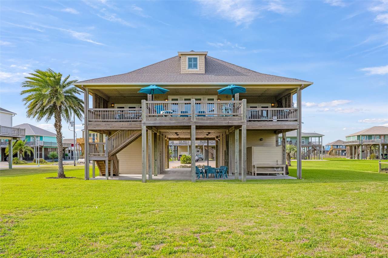 4424 Hatteras Drive - Photo 1