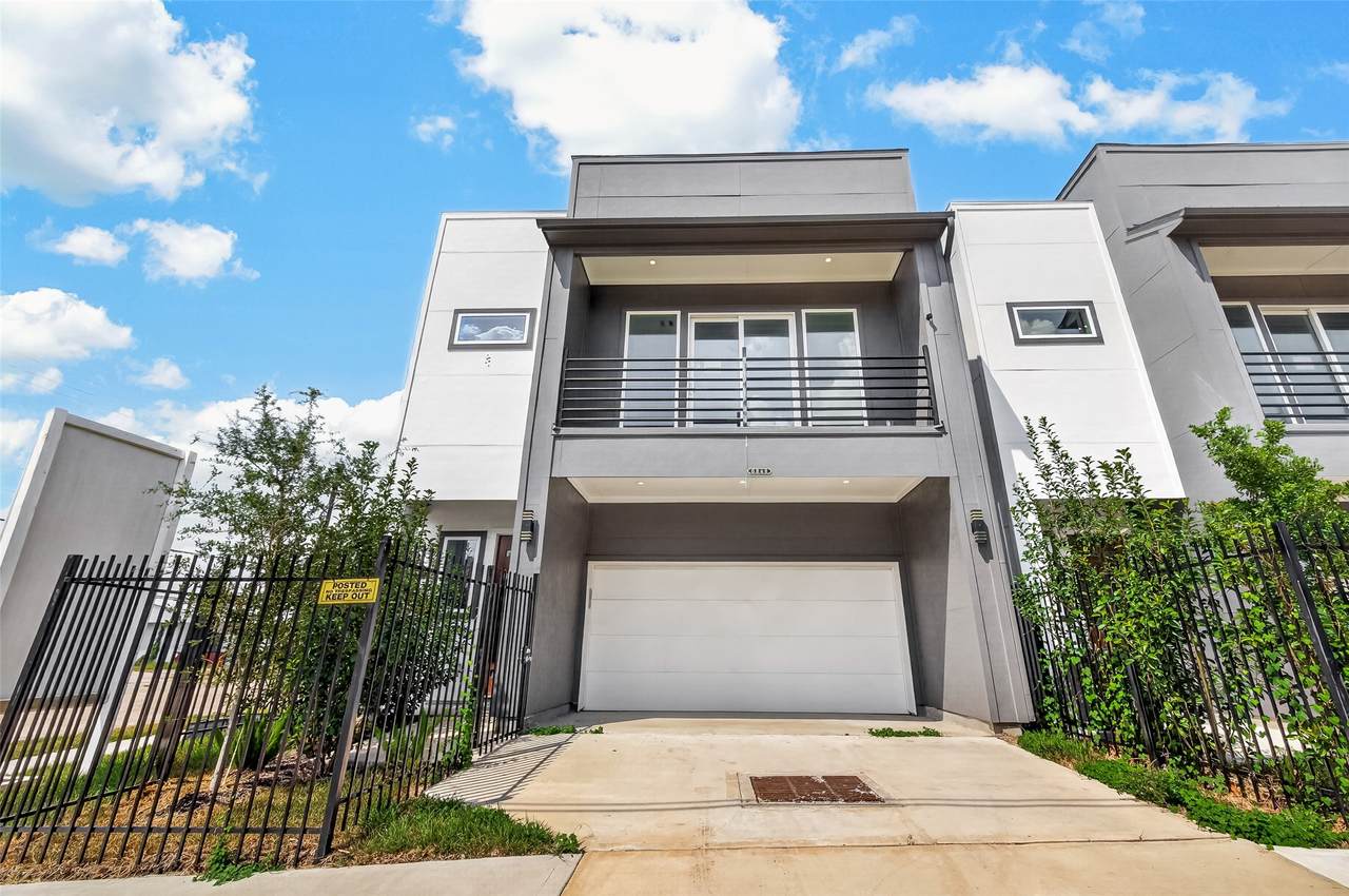 6844 Del Rio Street - Photo 1
